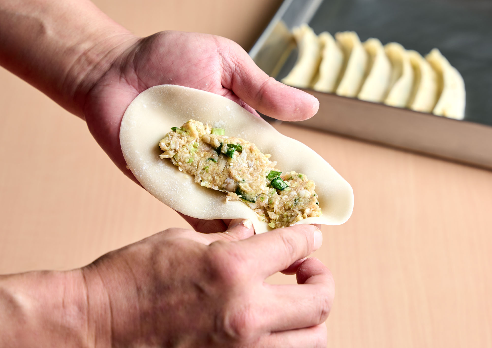 餃子づくりイメージ